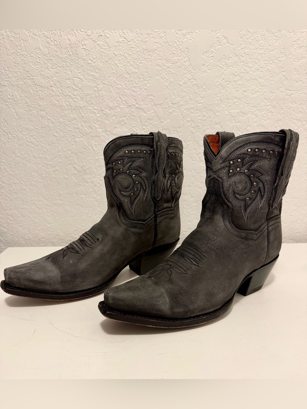 Dan Post Grey Leather short Cowboy Boots with Embroidered Detail